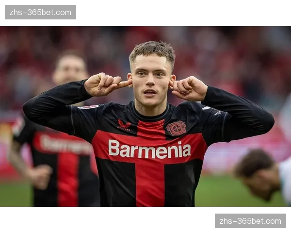 深度复盘：勒沃库森不败夺冠赛季的关键战役与战术演进